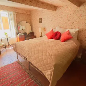 La Rose-maison Searle à Tourtour